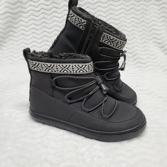 Toms Shoes Toms Alpine Youth Kids Size Fall Winter Boots Boys